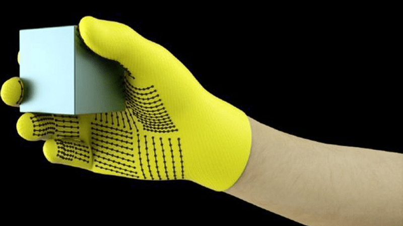 دستکش های لمسی با سنسور تشخیص اشیا